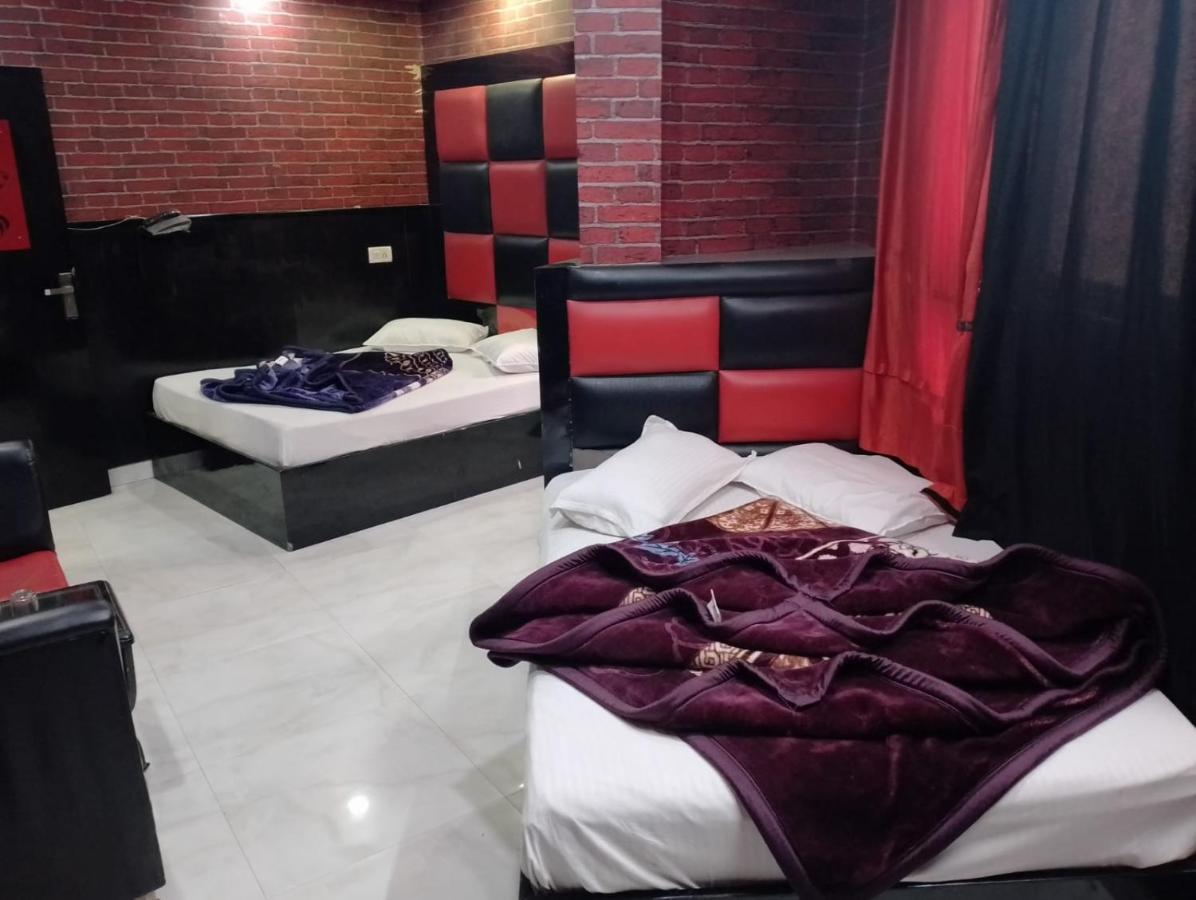 Royal Plaza Hotel